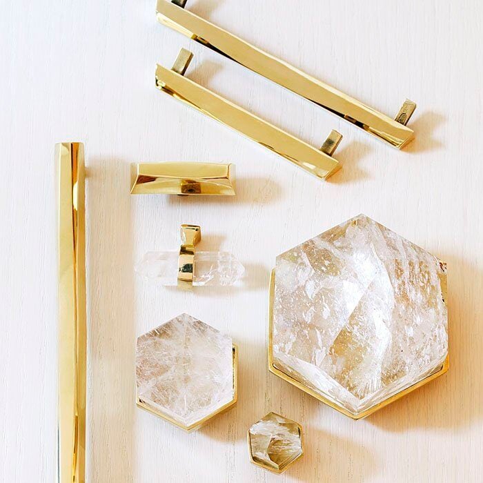 Pulls_Knobs_Vignette